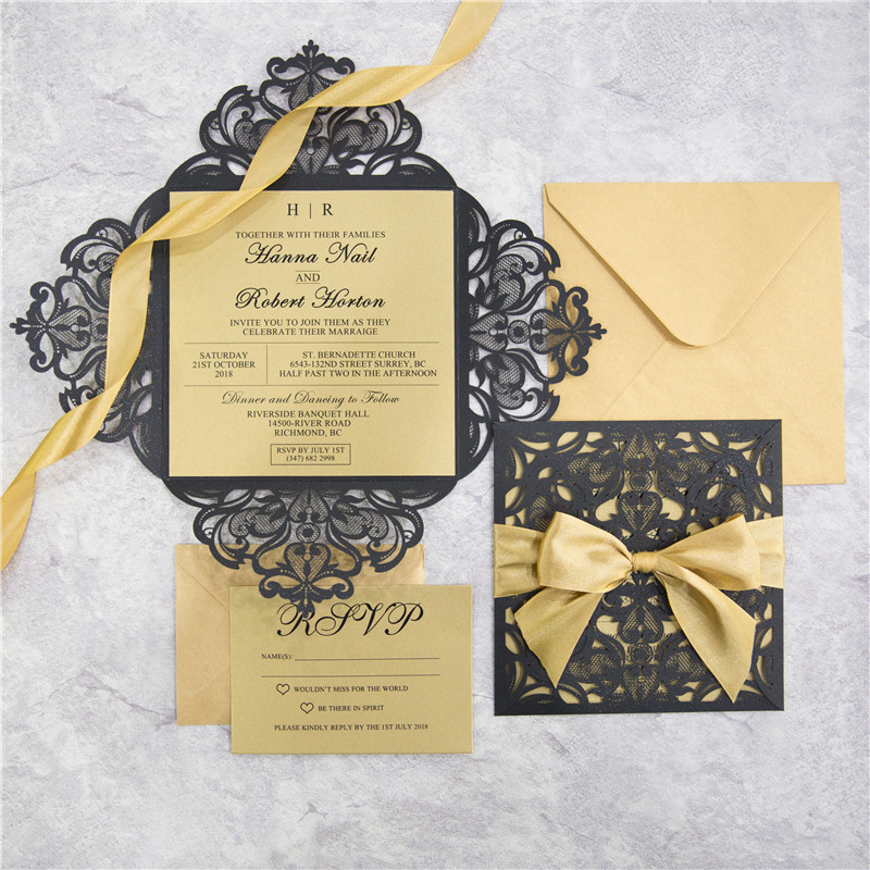 Elegante schwarze lasercut Hochzeitseinladung goldene Scheife KPL334